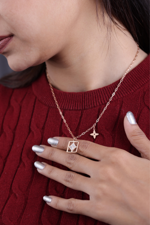 Amazing Korean Necklace For Women (DESIGN 106)