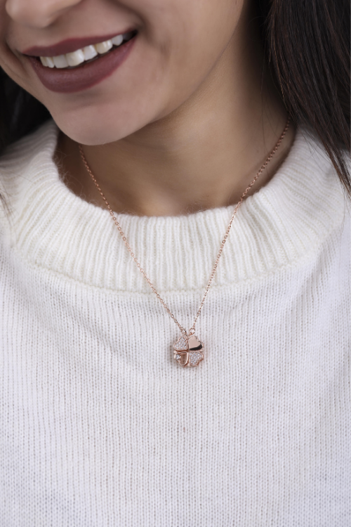 Amazing Korean Necklace For Women (DESIGN 116)