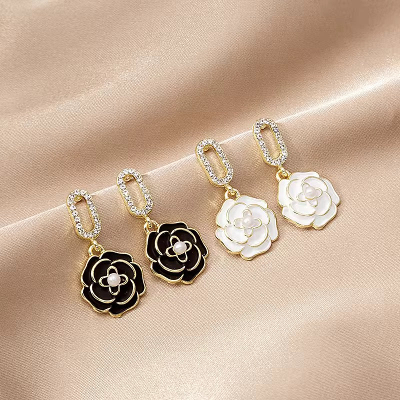 Amazing Korean Jewelry For Women (DESIGN 1681)
