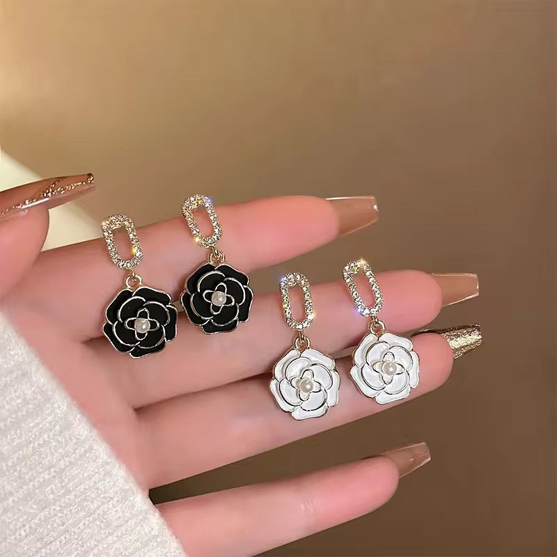 Amazing Korean Jewelry For Women (DESIGN 1682)