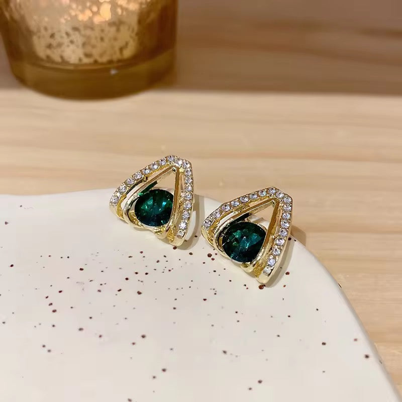 Amazing Korean Jewelry For Women (DESIGN 1689)