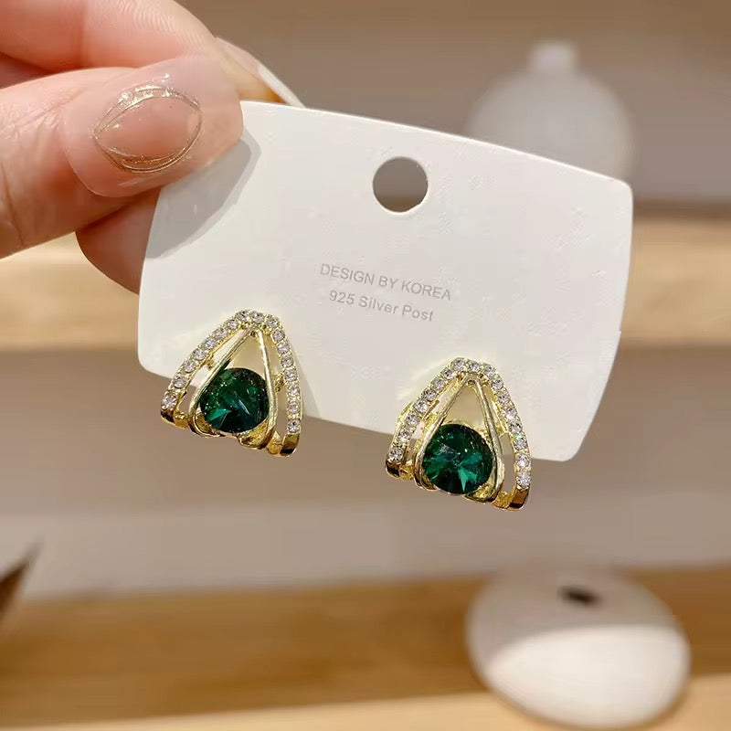 Amazing Korean Jewelry For Women (DESIGN 1689)