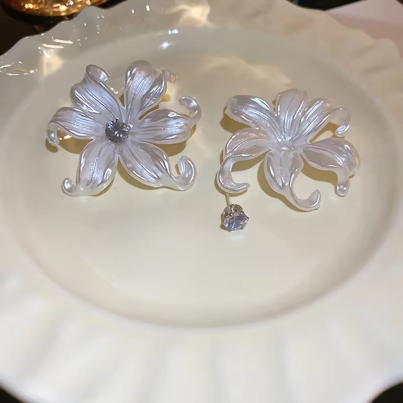 Amazing Korean Jewelry For Women (DESIGN 1717)