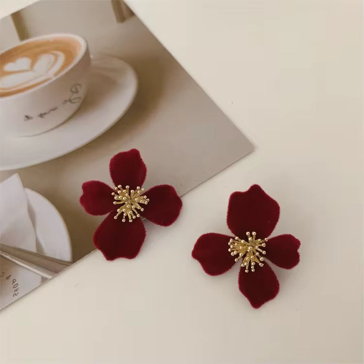 Amazing Korean Jewelry For Women (DESIGN 1820)