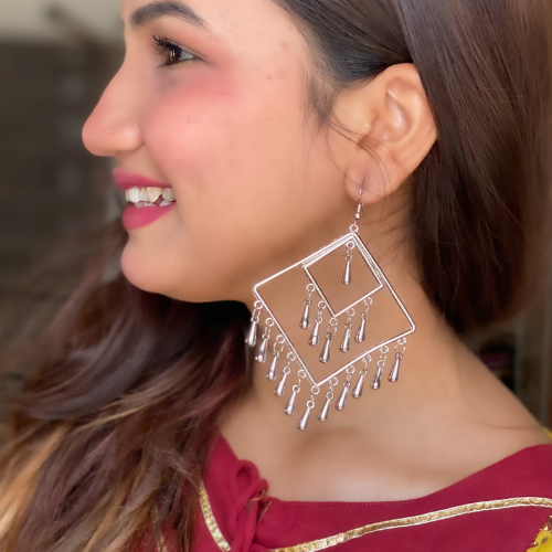 Concentric Diamond Oxidised Jhumki (DESIGN 06)