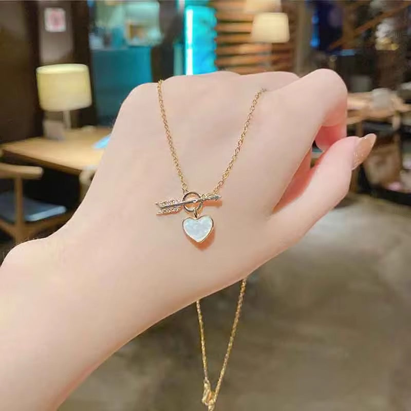 Amazing Korean Jewelry For Women (DESIGN 6155)