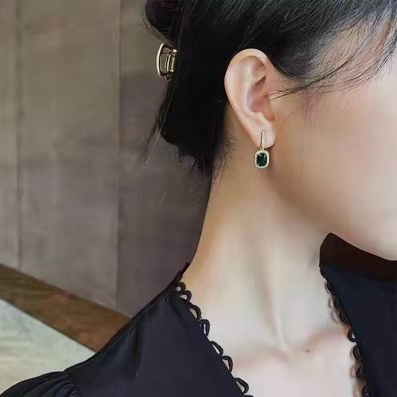 Amazing Korean Jewelry For Women (DESIGN 6250)