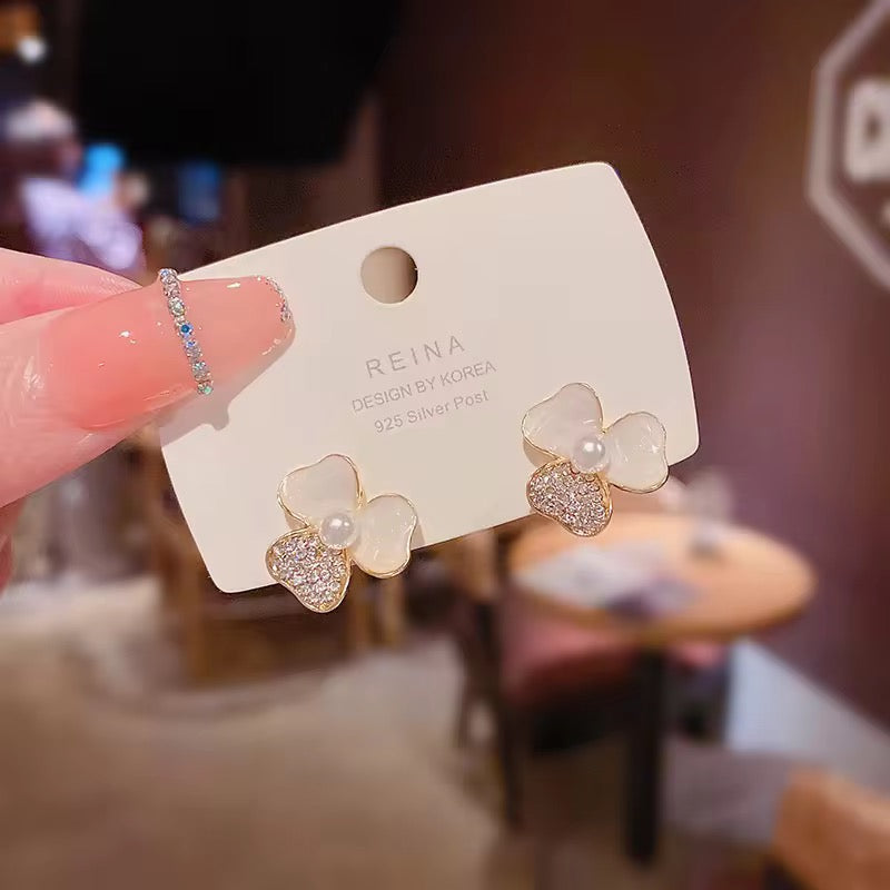 Amazing Korean Jewelry For Women (DESIGN 6314)