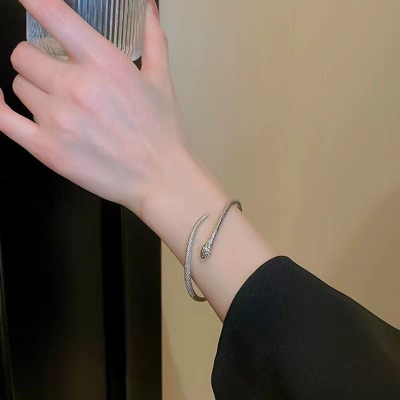 Amazing Korean Jewelry For Women (DESIGN 6516)