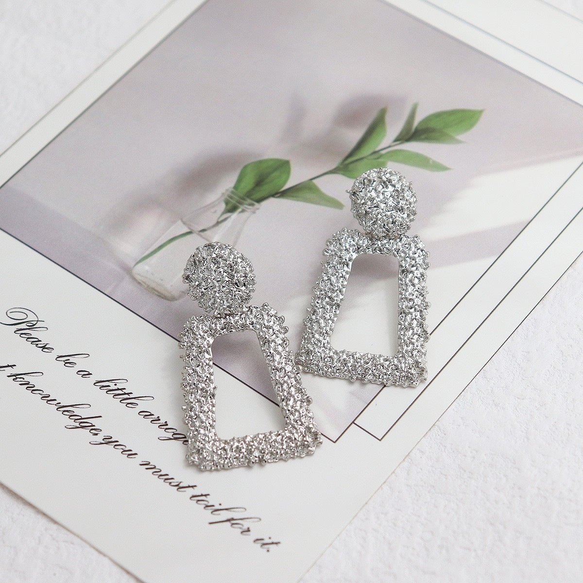 Amazing Korean Jewelry For Women (DESIGN 6571)