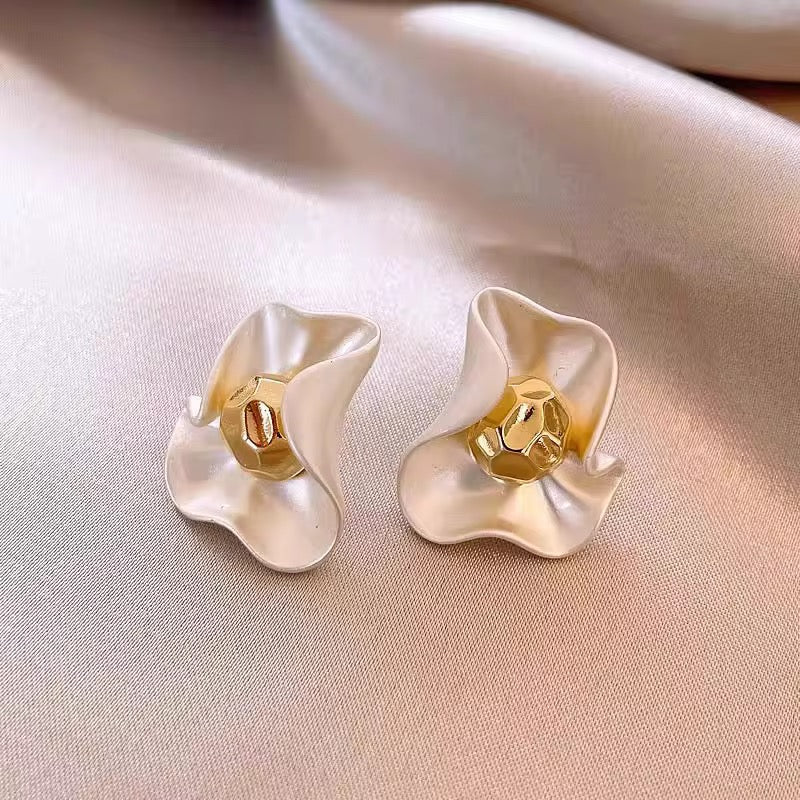 Amazing Korean Jewelry For Women (DESIGN 6574)