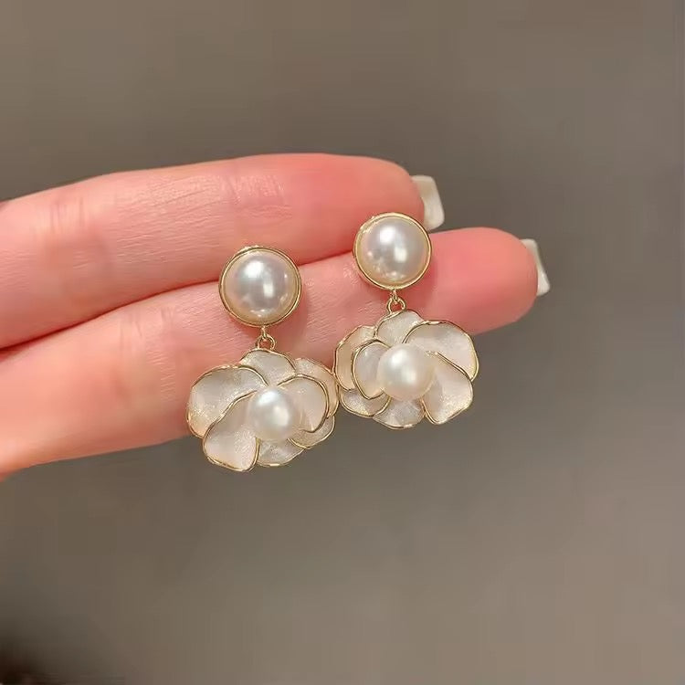 Amazing Korean Jewelry For Women (DESIGN 6580)