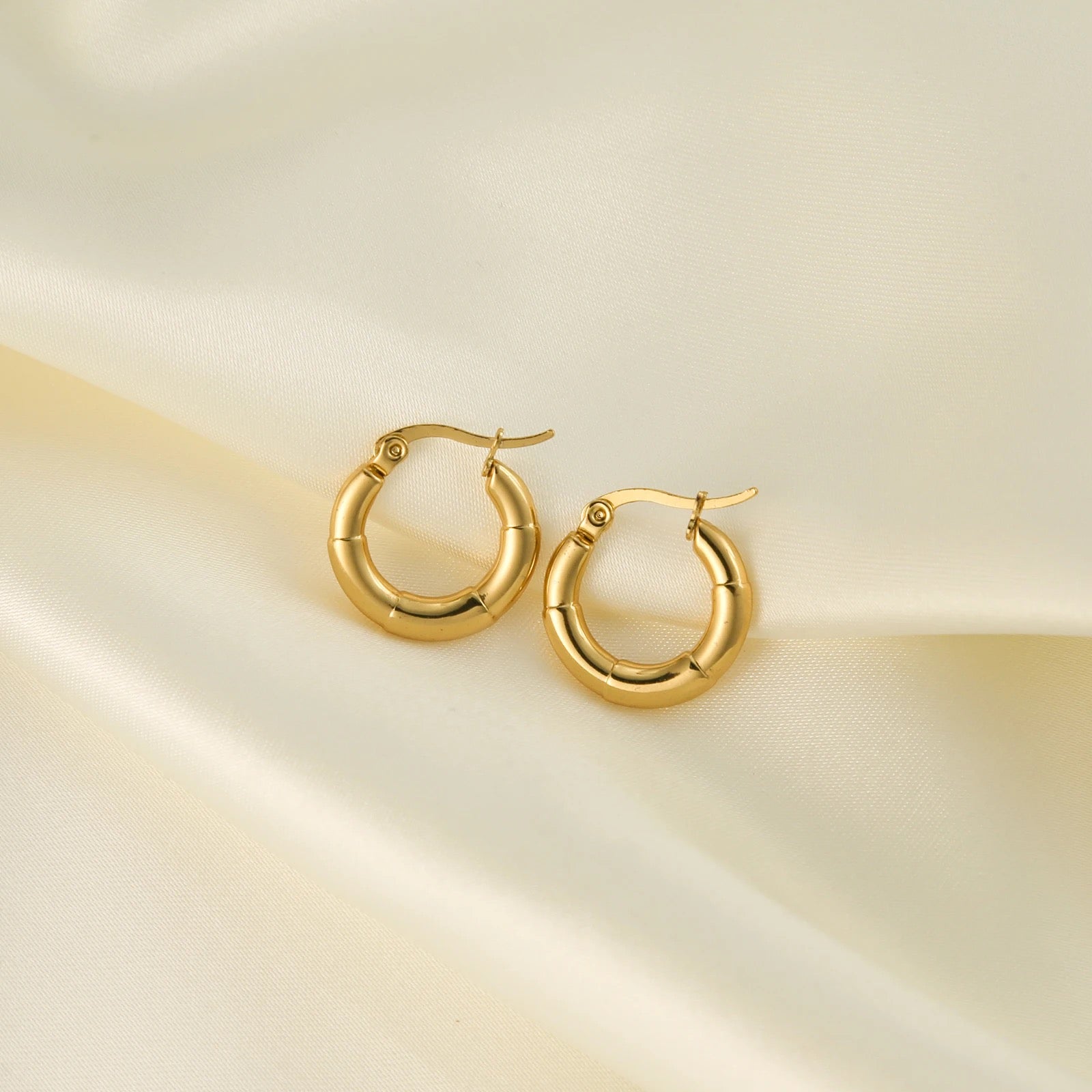 Anti Tarnish Korean Jewelry For Women (DESIGN 5069)