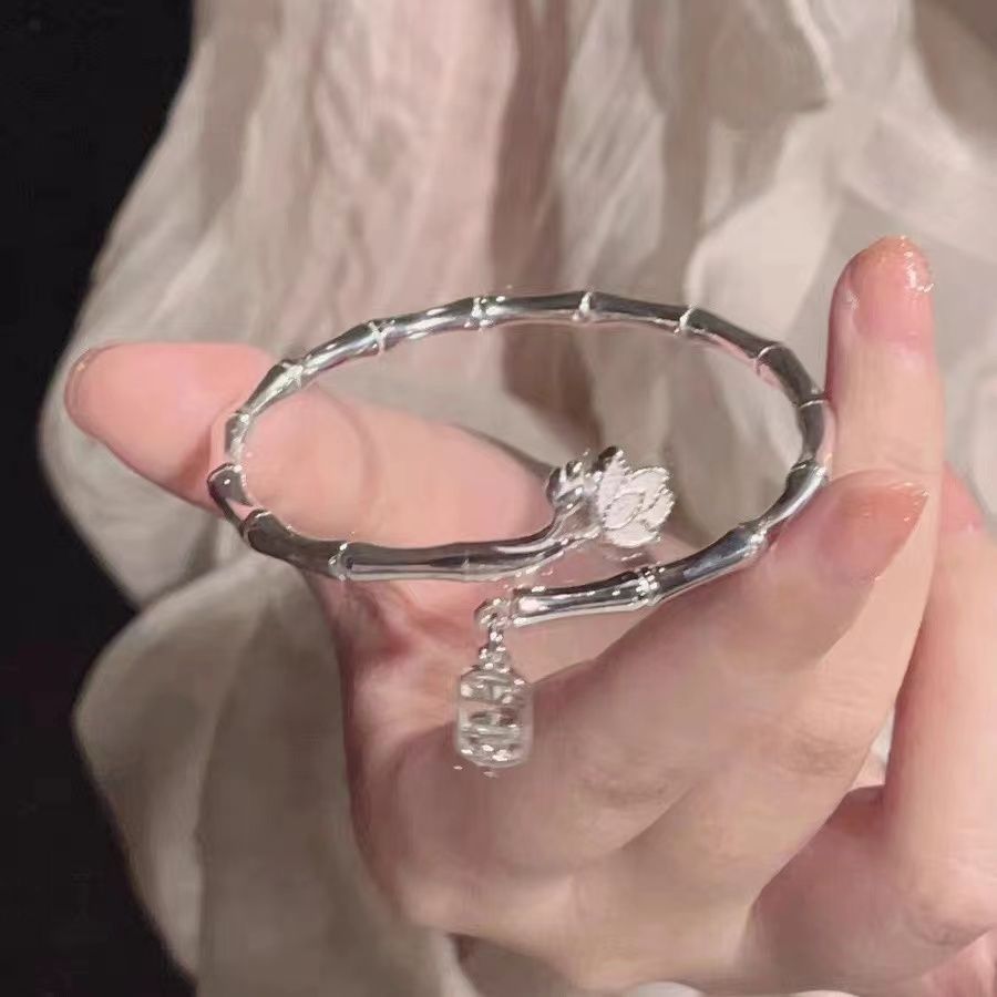 Amazing Korean Jewelry For Women (DESIGN 2043)