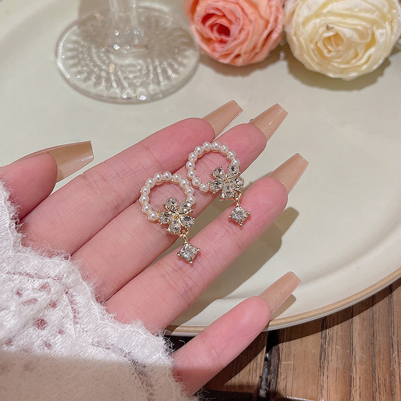 Amazing Korean Jewelry For Women (DESIGN 2077)