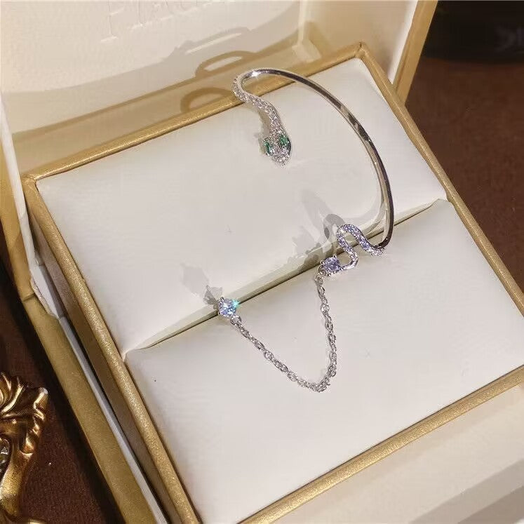 Amazing Korean Jewelry For Women (SINGLE PCS ONLY ) (DESIGN 2081)