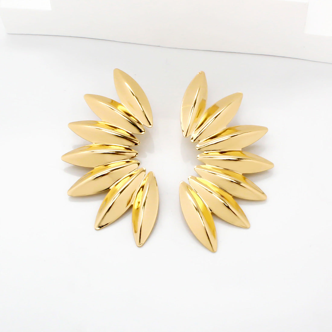 Amazing Korean Jewelry For Women (DESIGN 2084)