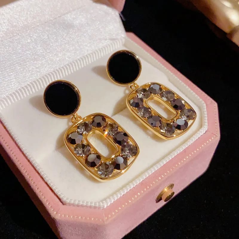 Amazing Korean Jewelry For Women (DESIGN 1019)