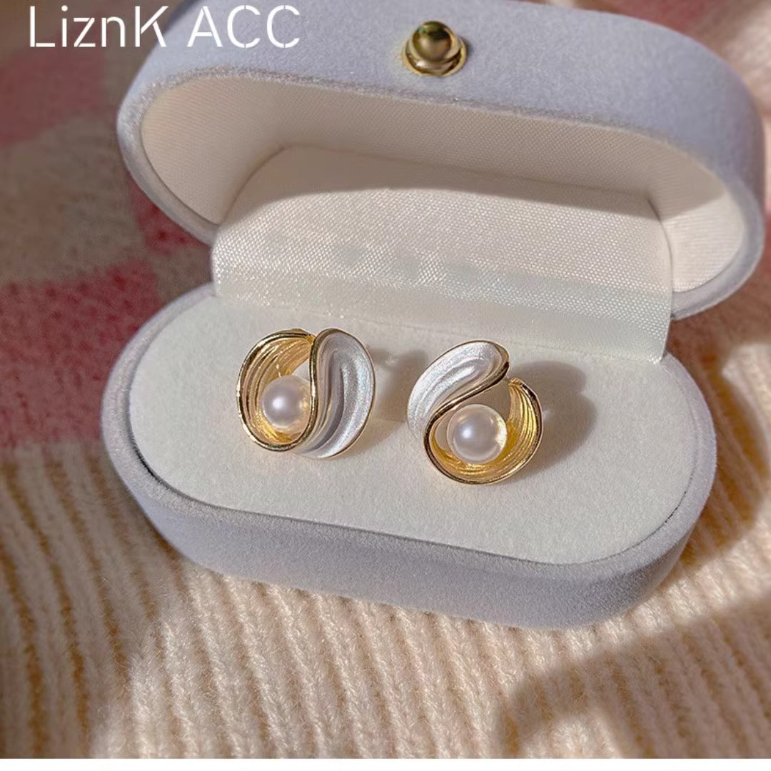 Amazing Korean Jewelry For Women (DESIGN 1050)