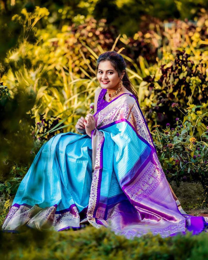 Shubh Lichi Slik Banarasi Saree