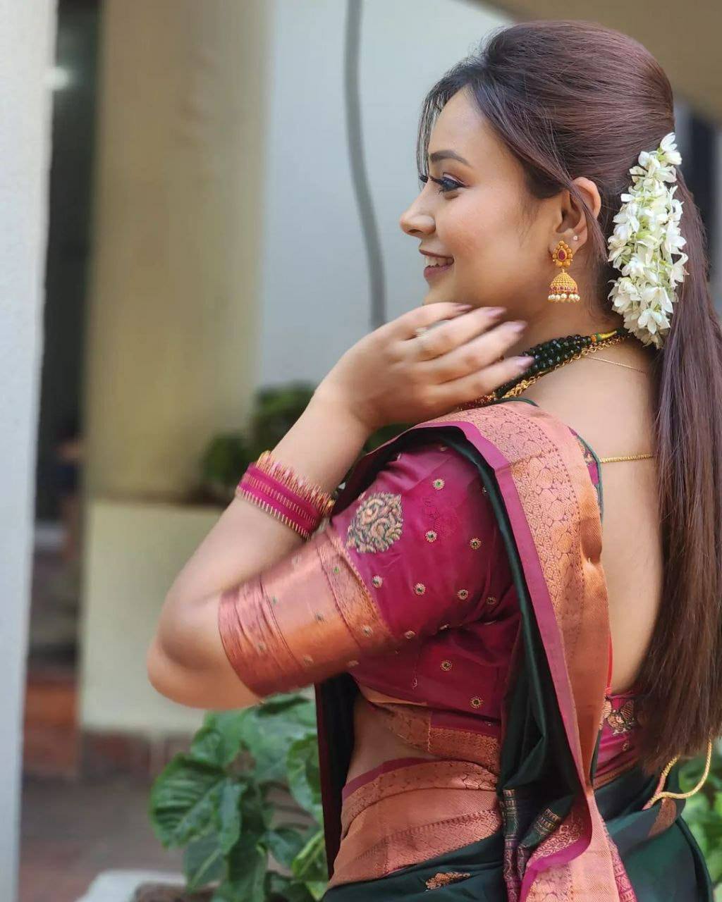 Shubh Lichi Slik Banarasi Saree